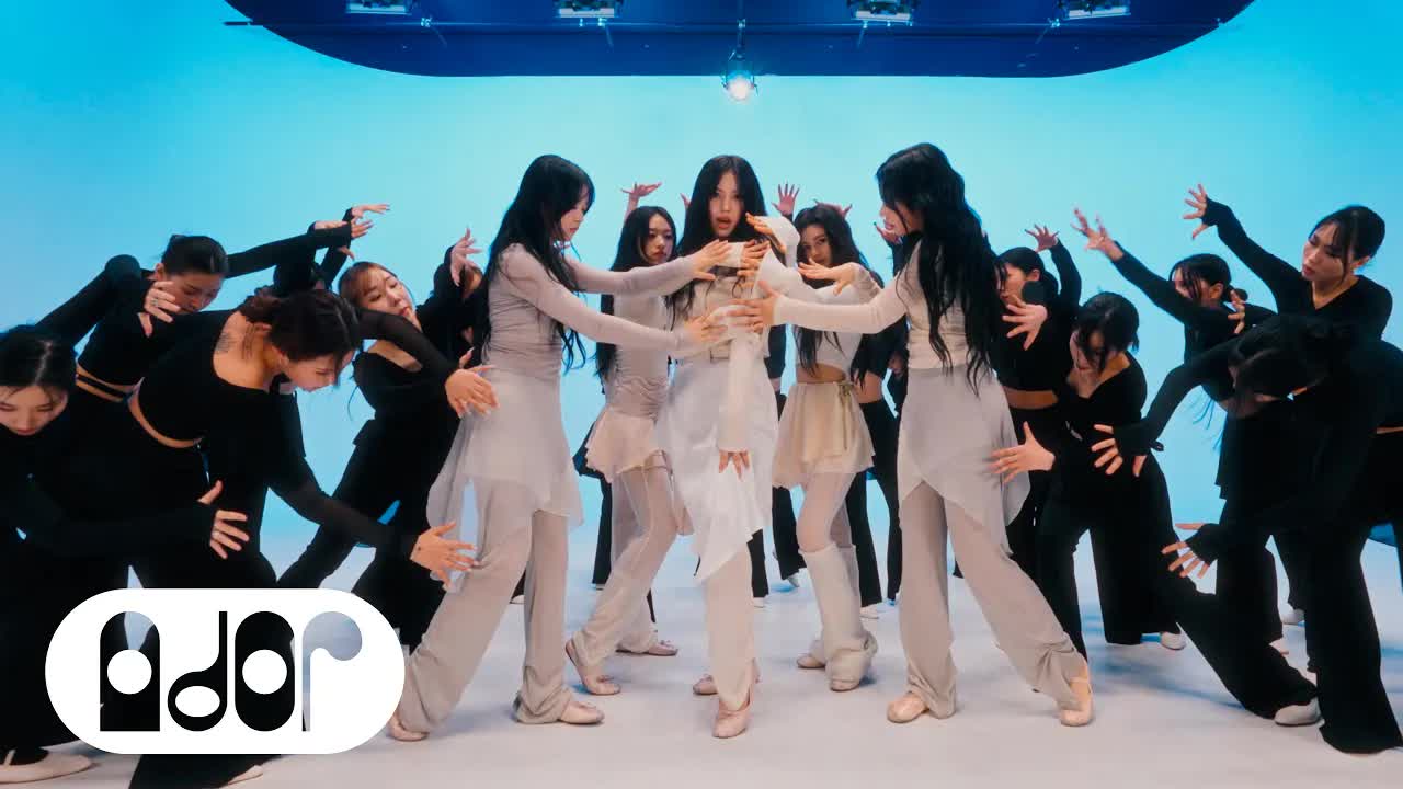 121 - NewJeans (뉴진스) The 38th GOLDEN DISC AWARDS Dance Practice