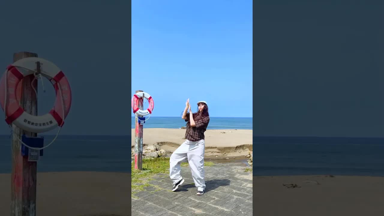 012 - Join #HowSweet with HYEIN💓#NewJeans #뉴진스#NewJeans HowSweet #NewJeans is Everywhere