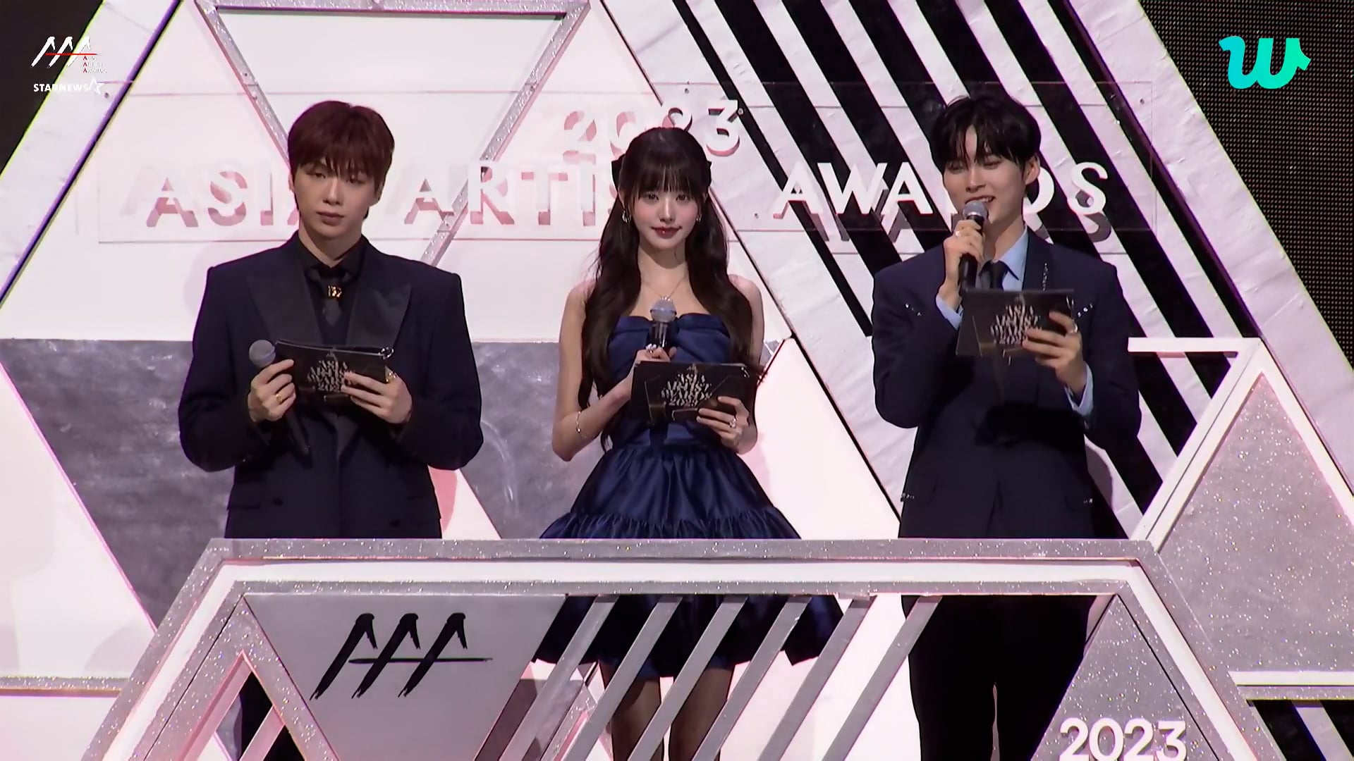 231214 2023 Asia Artist Awards NewJeans AAA Grand Prize Singer of the Year