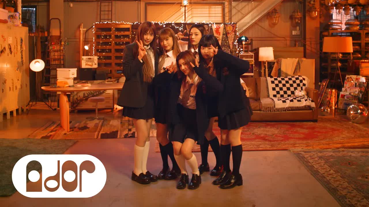 035 - NewJeans (뉴진스) 'OMG' Performance Video (Fix ver.)