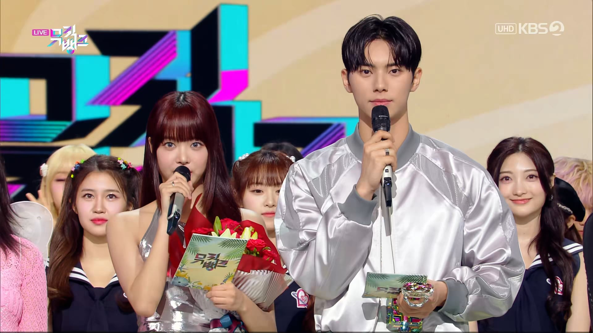 230728 UHD KBS2 뮤직뱅크 NewJeans 엔딩 2160p