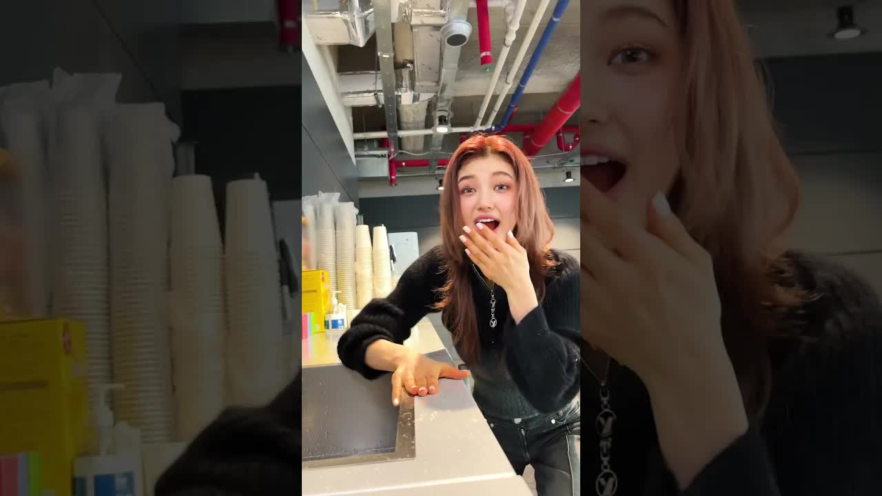 055 - OMG this phone🥹 #NewJeans #뉴진스 #NewJeans OMG #NewJeans Ditto #Year of NewJeans