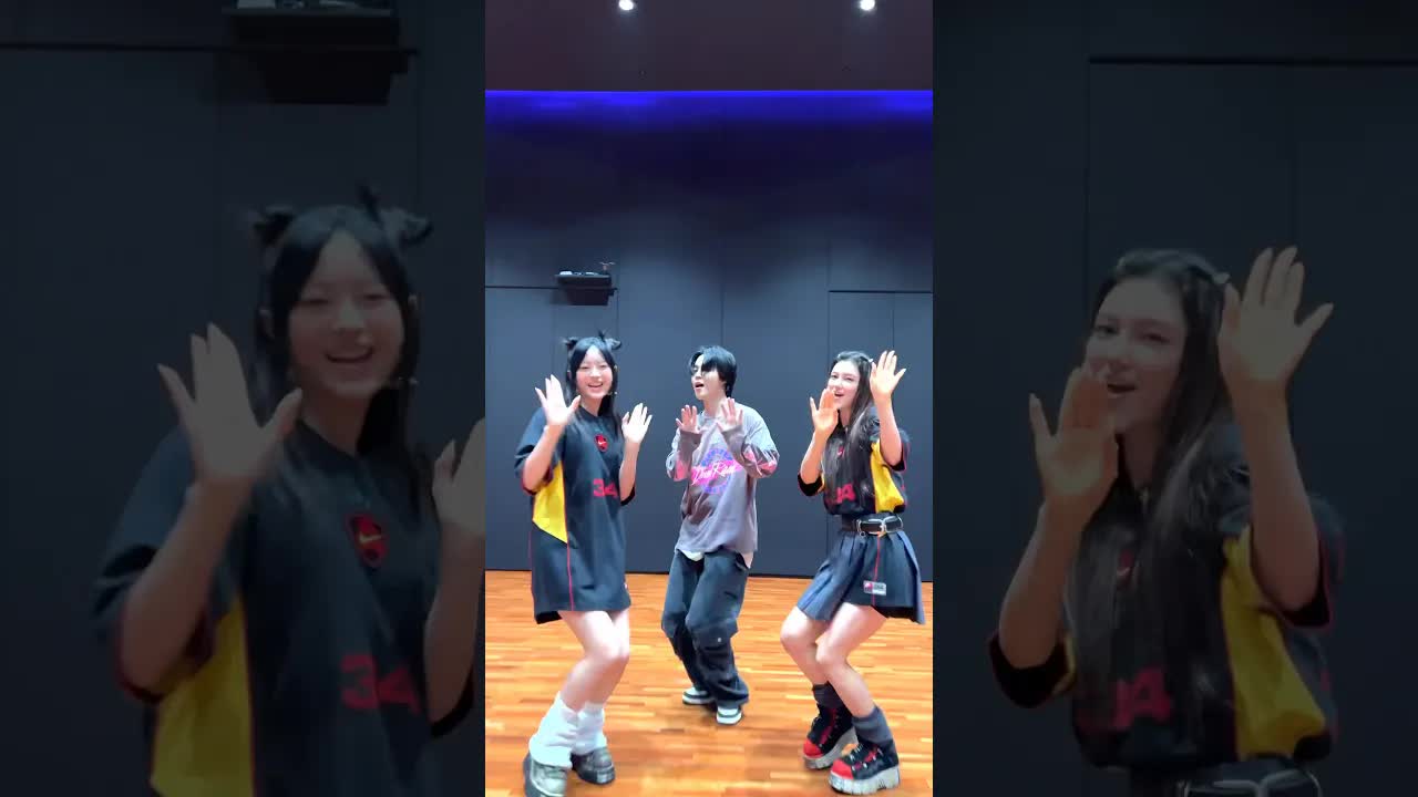 092 - What's your ETA⏱️ with #BTS #Jimin😆 #NewJeans #뉴진스 #DANIELLE #HANNI #NewJeans ETA #Time to NewJeans