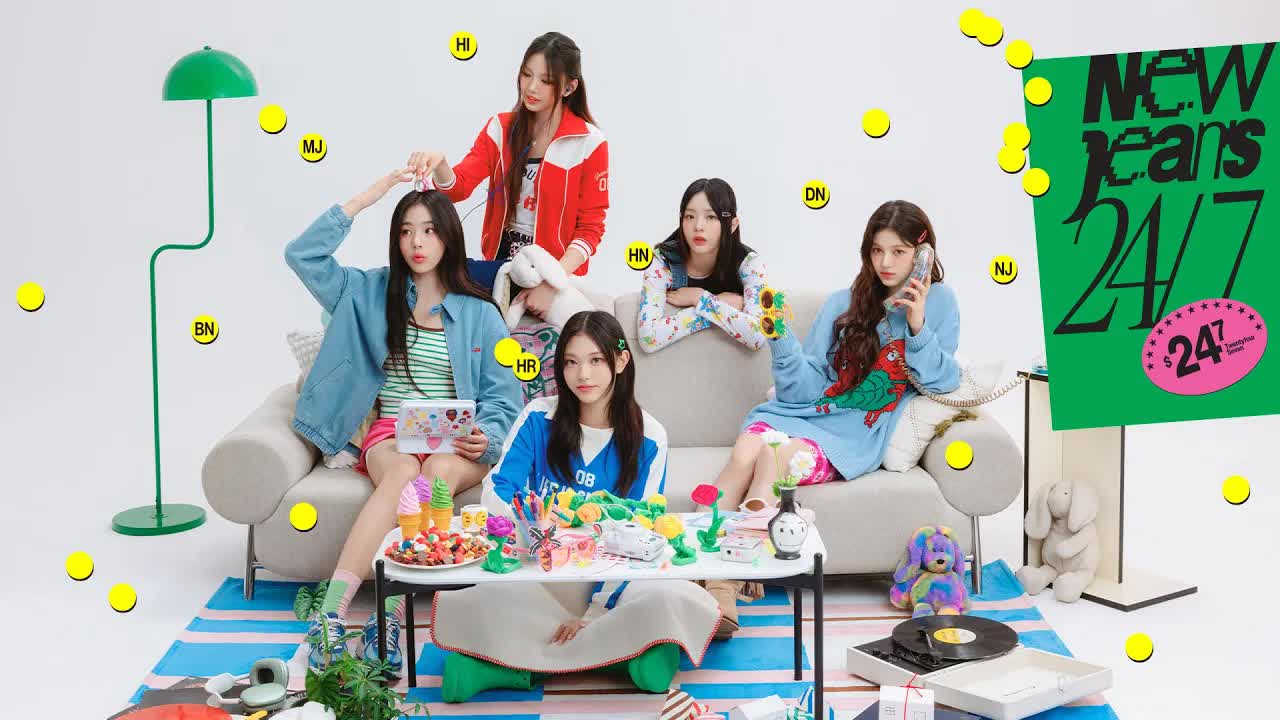 009 - [Preview] NewJeans (뉴진스) 2024 SEASON'S GREETINGS Preview Clip #1