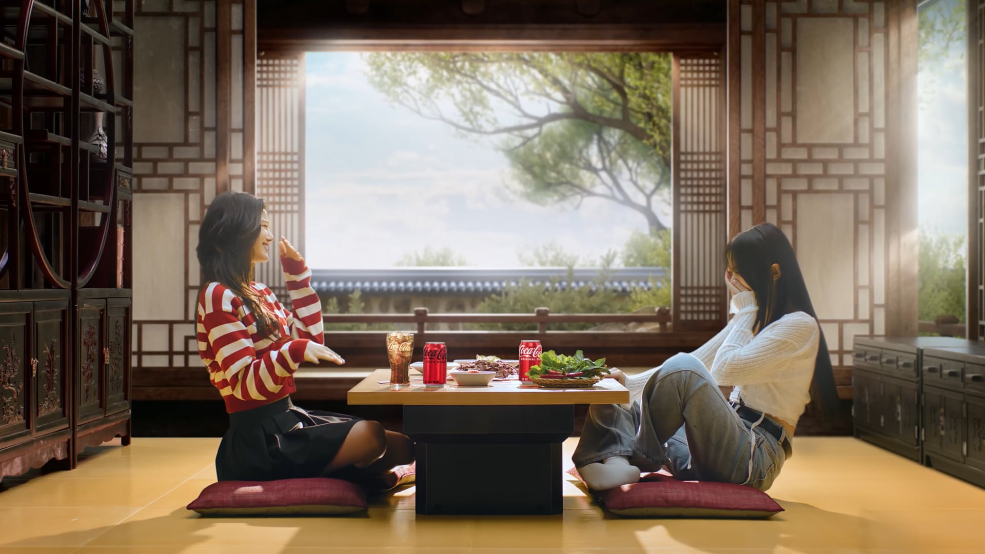 [#코카콜라] 맛있는 마법을 더해요! - 하니&다니엘 편