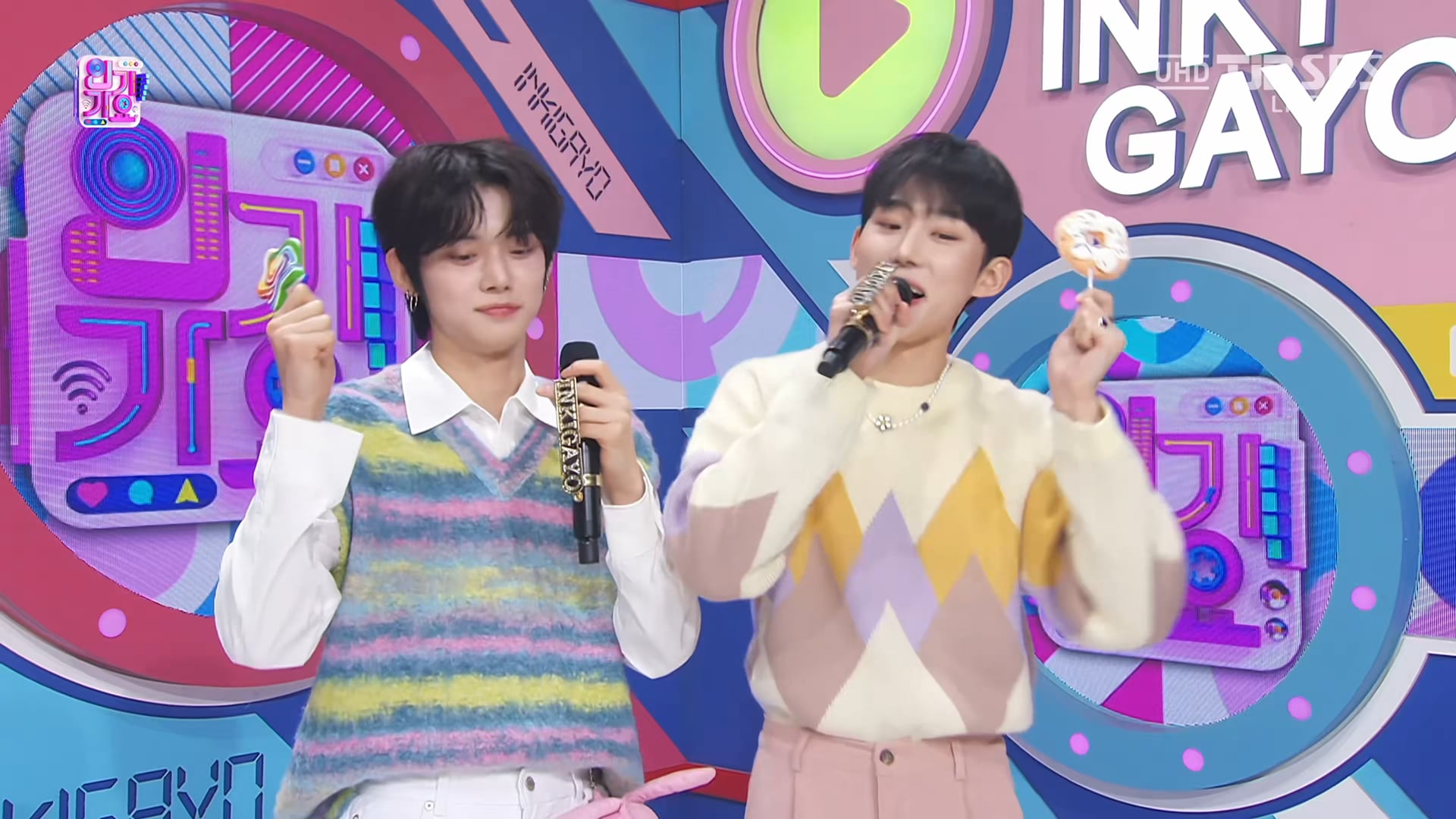 230129 UHD 인기가요 NewJeans 다니엘 MC CUT 2160p