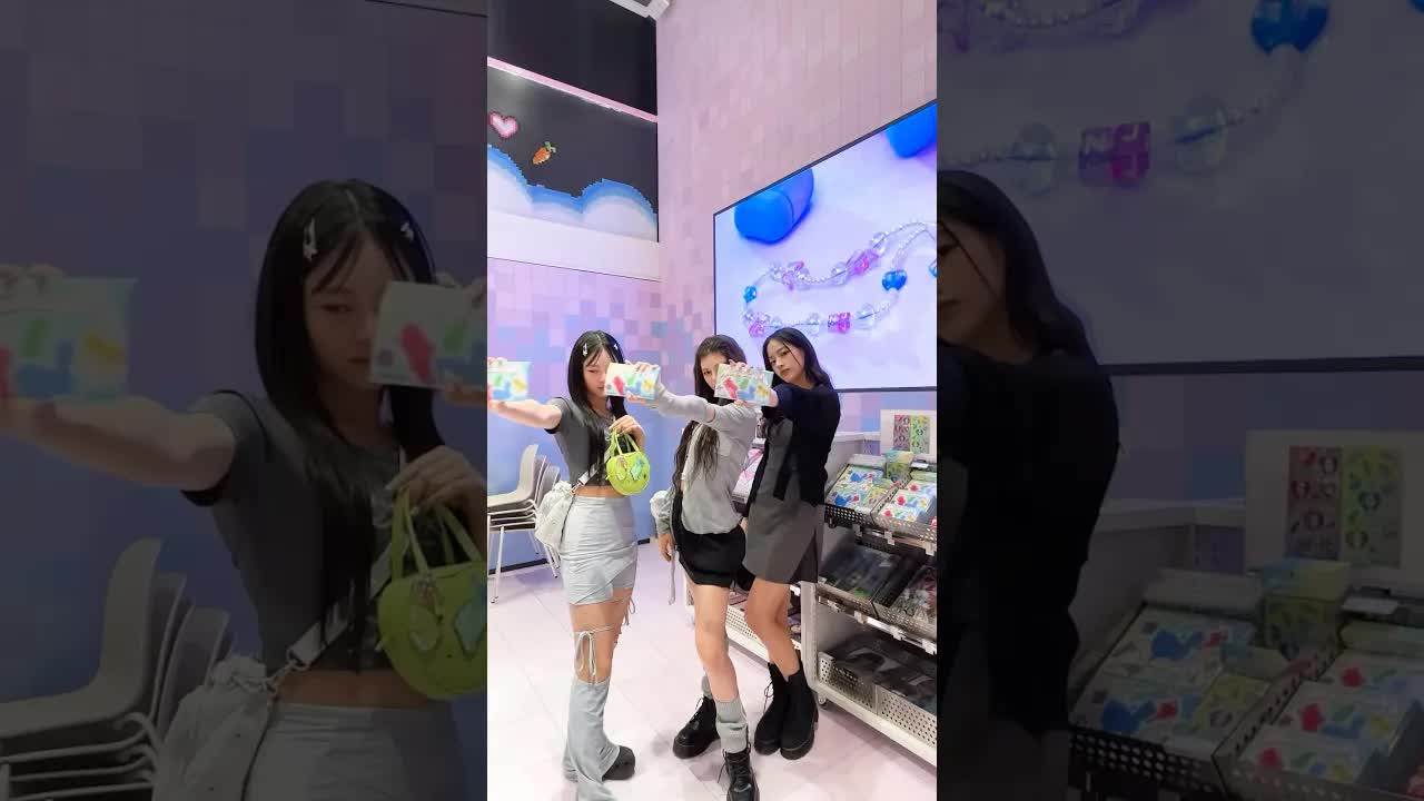 096 - Super Shy🫣 vs. ETA😝#NewJeans #뉴진스#NewJeans ETA #NewJeans SuperShy #NewJeans GetUp#Time to NewJeans