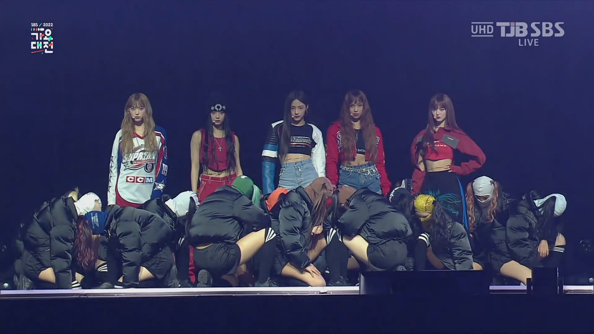 221224 2022 UHD TJB SBS Gayo Daejeon NewJeans - Attetion