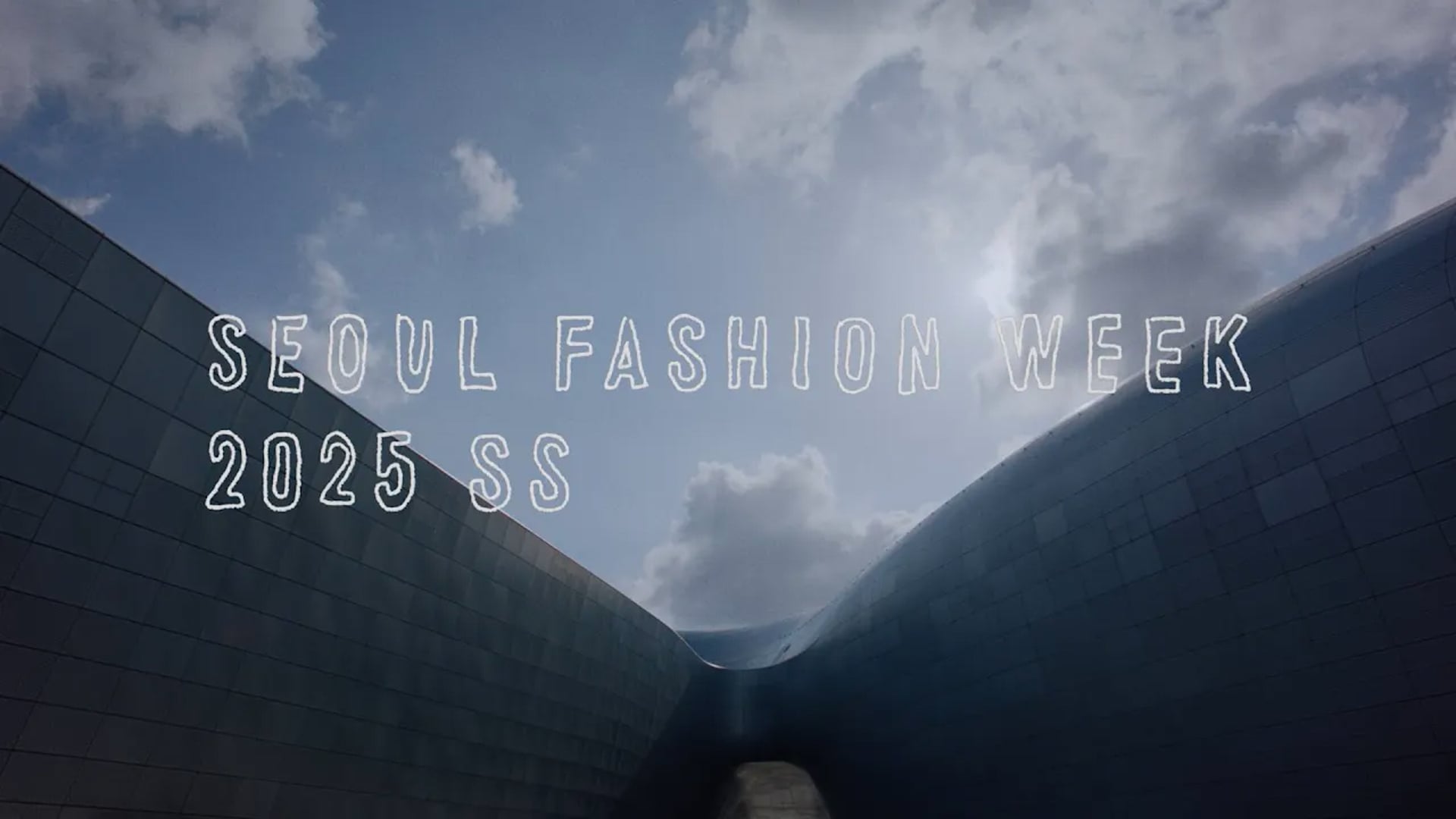 25 S⧸S Seoul Fashion Week Teaser with NewJeans