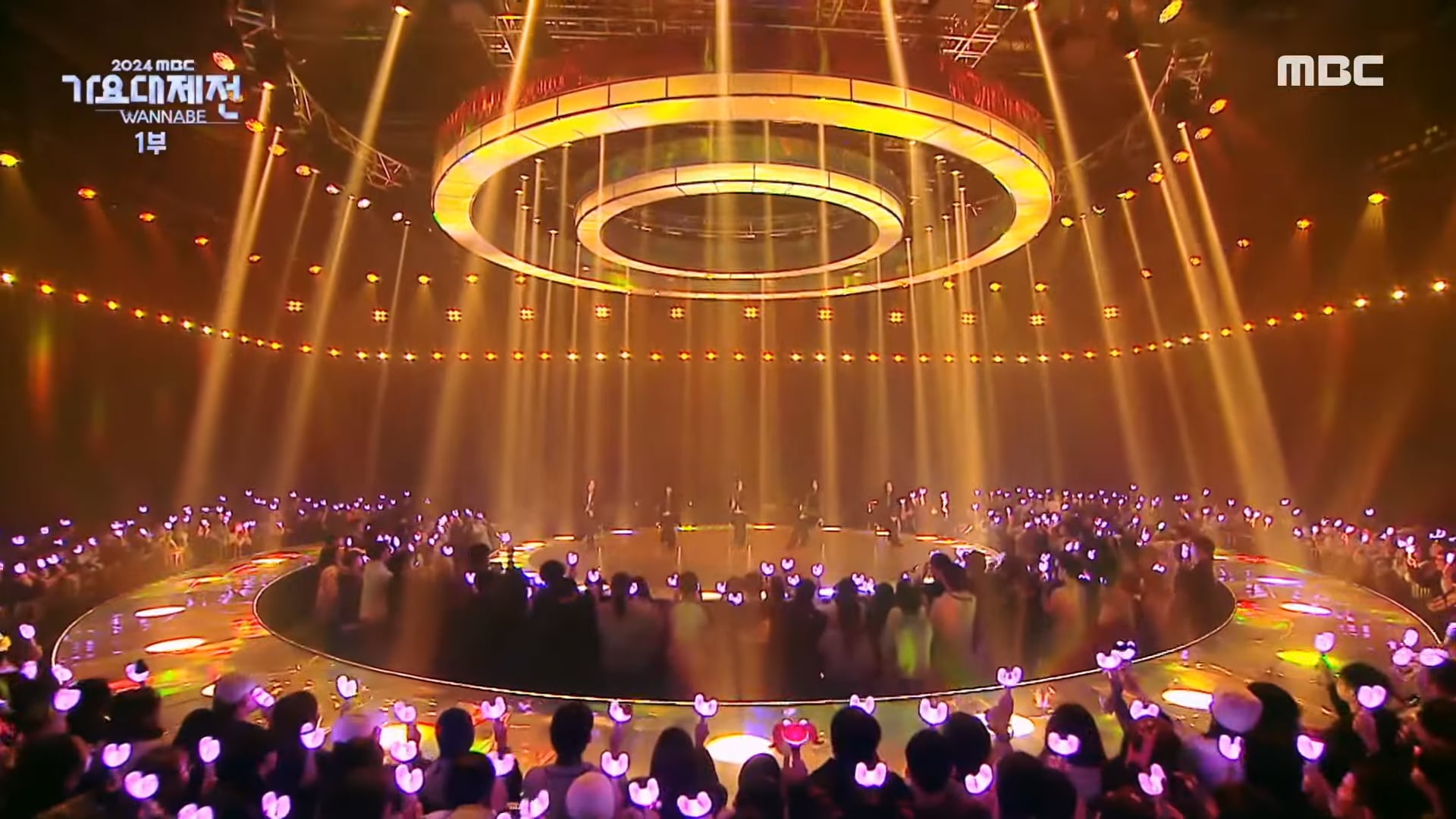 617 - [2024 MBC 가요대제전] NewJeans - Right Now (Jazz Ver.) + Dance Break + How Sweet + Hurt, MBC 250129 방송