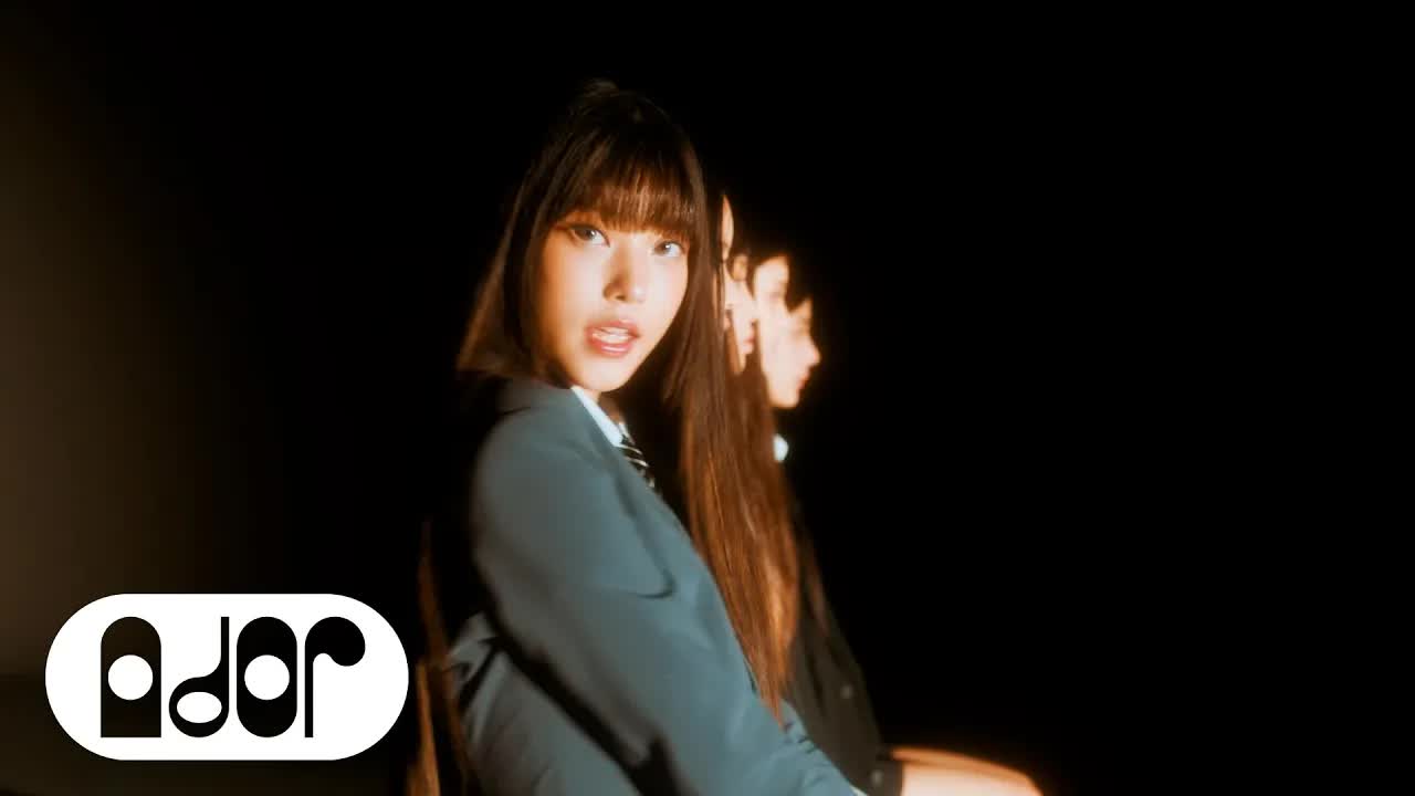 009 - NewJeans (뉴진스) 'Cookie' Official MV