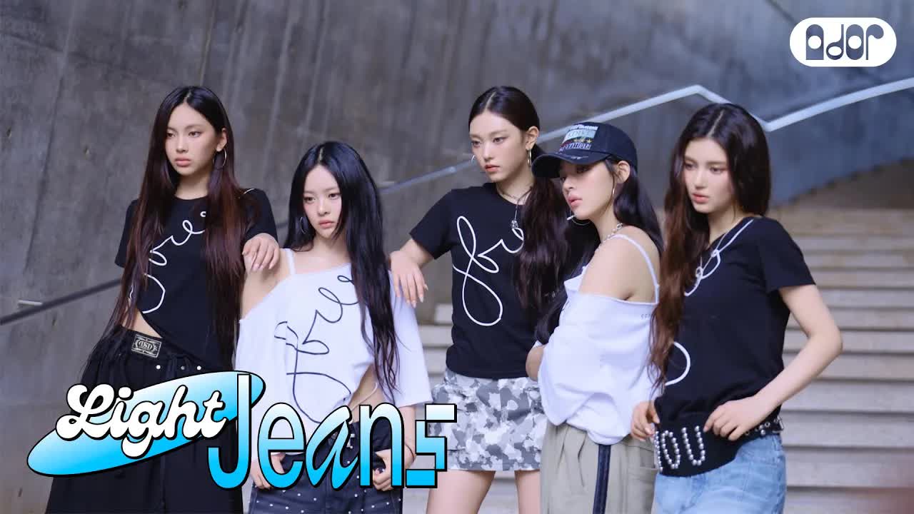 111 - [Light Jeans] 25SS Seoul Fashion Week Campaign Behind 🪄｜ NewJeans