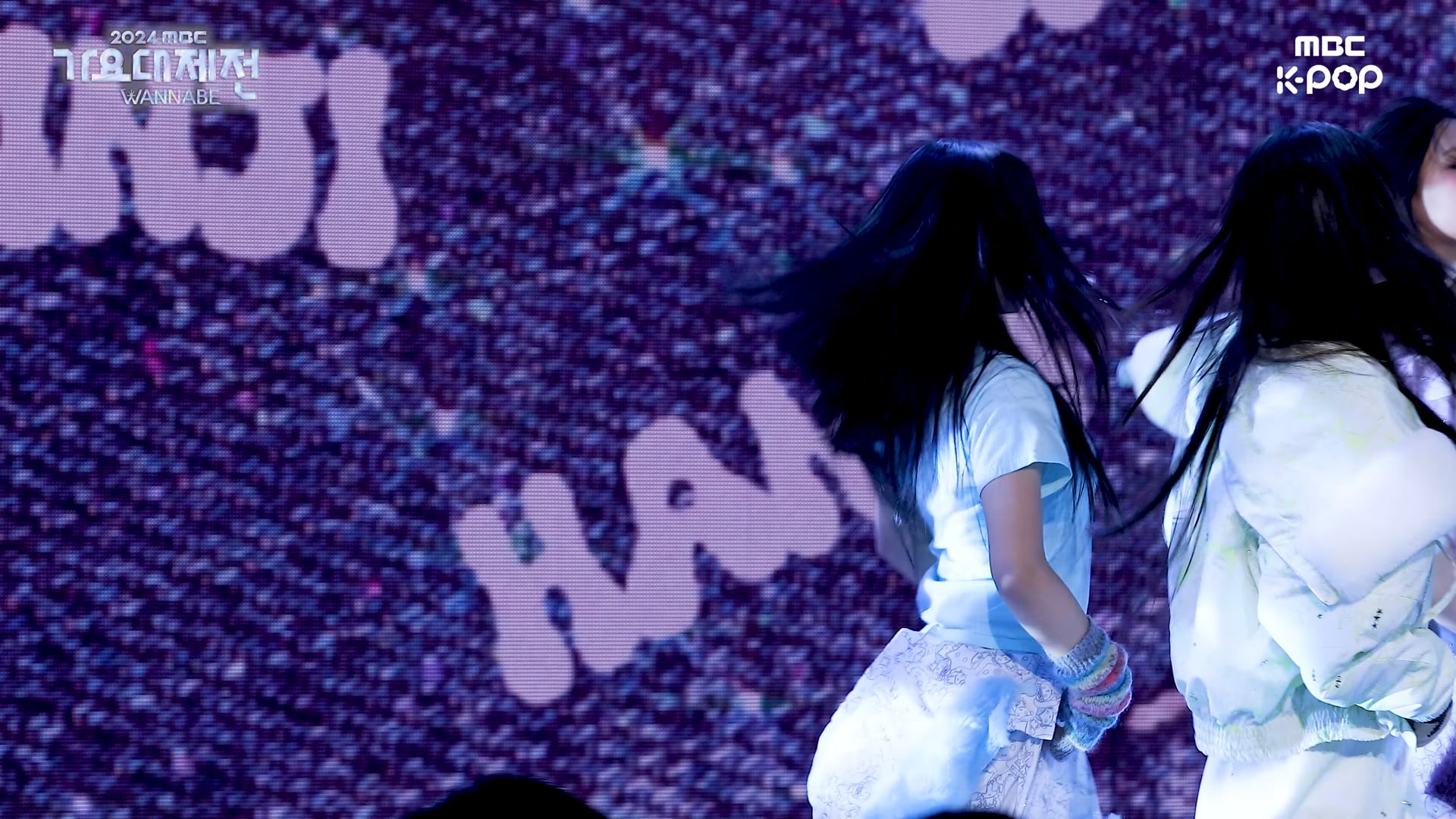 649 - [가요대제전 #최애직캠] NewJeans MINJI (뉴진스 민지) – How Sweet ｜ Gayo Daejejeon 2024 ｜ MBC241231