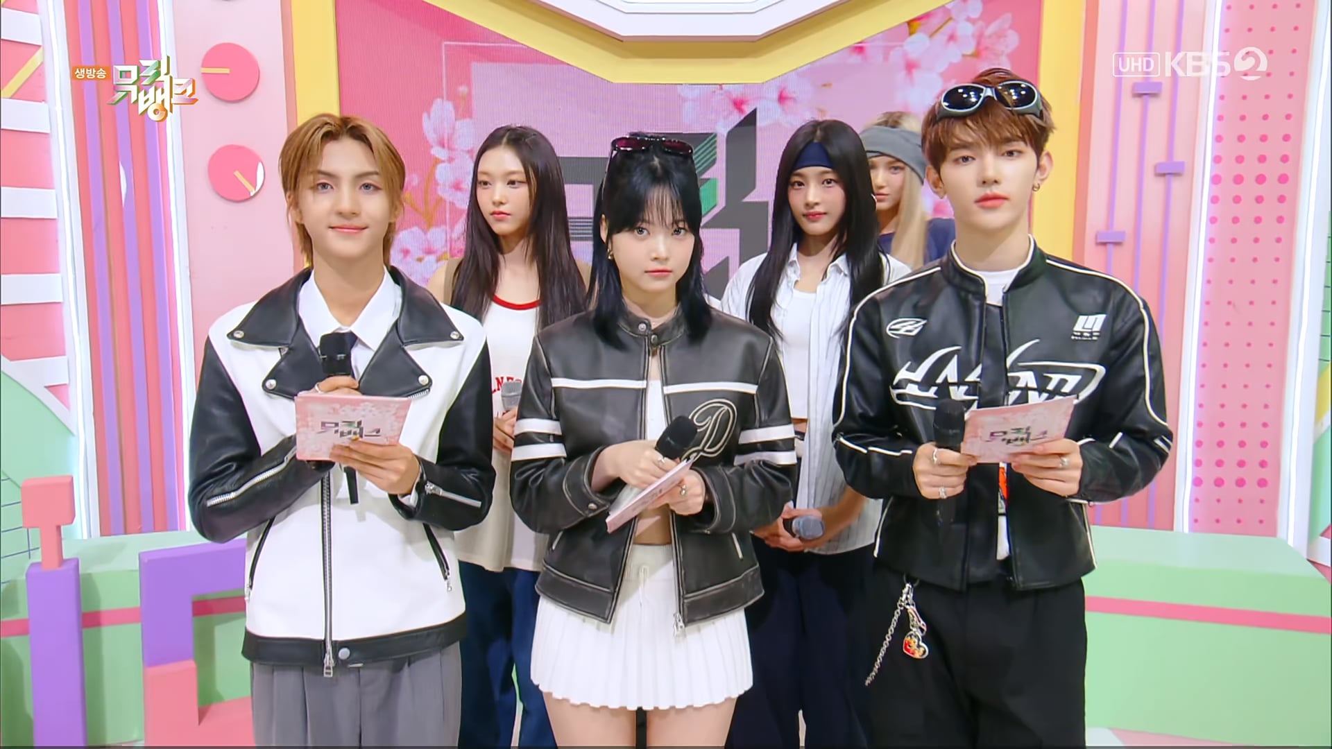 240524 UHD KBS2 뮤직뱅크 NewJeans 컴백 인터뷰 2160p