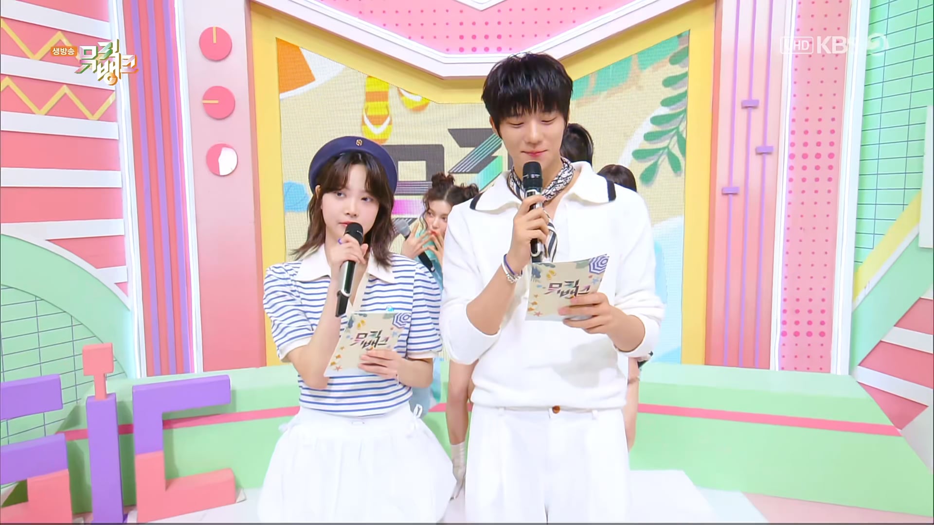 240614 UHD KBS2 뮤직뱅크 NewJeans 스페셜 인터뷰 2160p