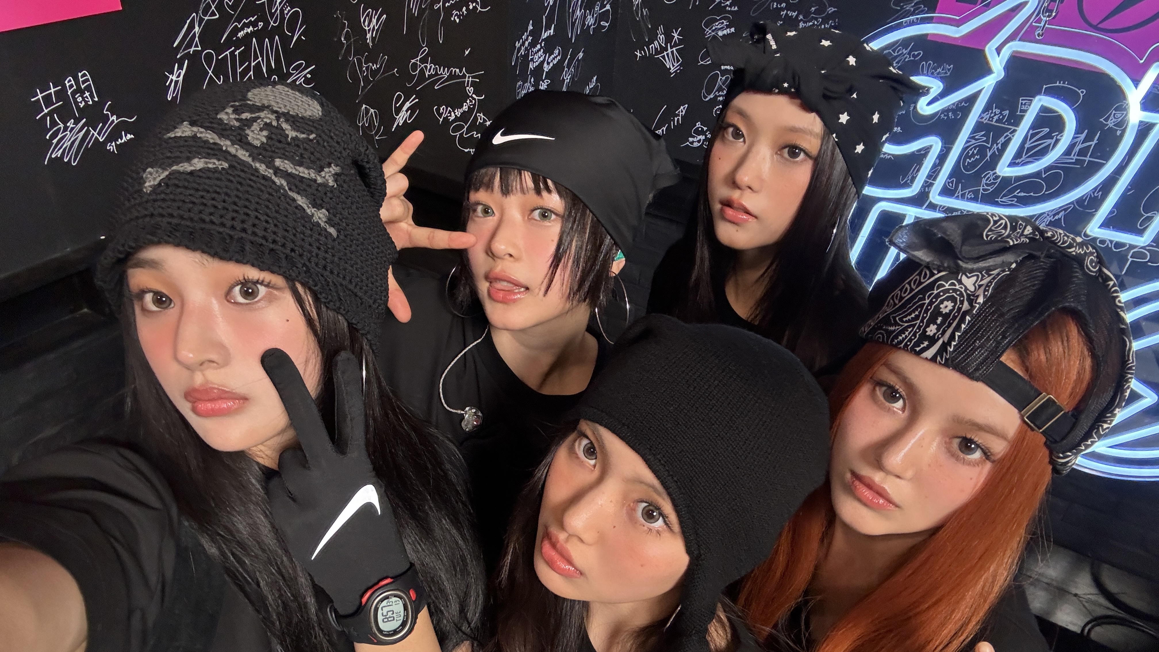 023 - NewJeans 'Supernatural' @ CDTV LIVE! LIVE! 2024 TBS (240819)