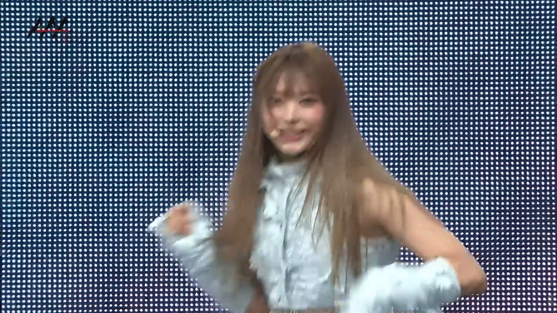 221213 2022 AAA NewJeans 뉴진스 - Intro Attention