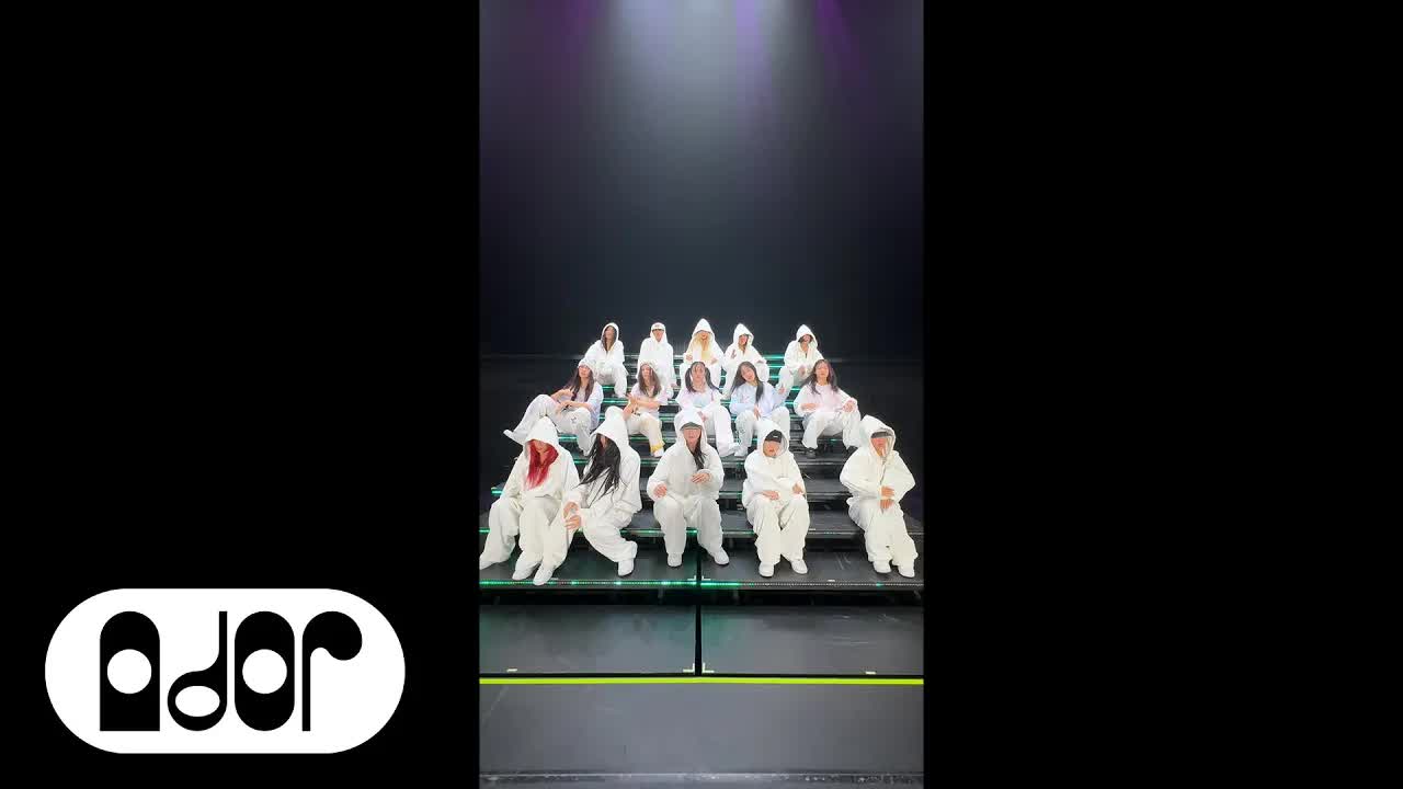 053 - I won't wait, I'm feeling🪩 #NewJeans #뉴진스 #NewJeans HowSweet #NewJeans is Everywhere