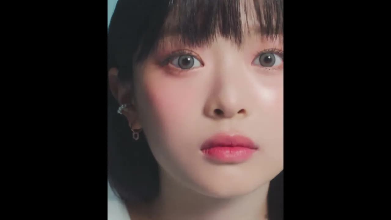 NEW DESIGN ‘CONNECTION’ Teaser with Hanni