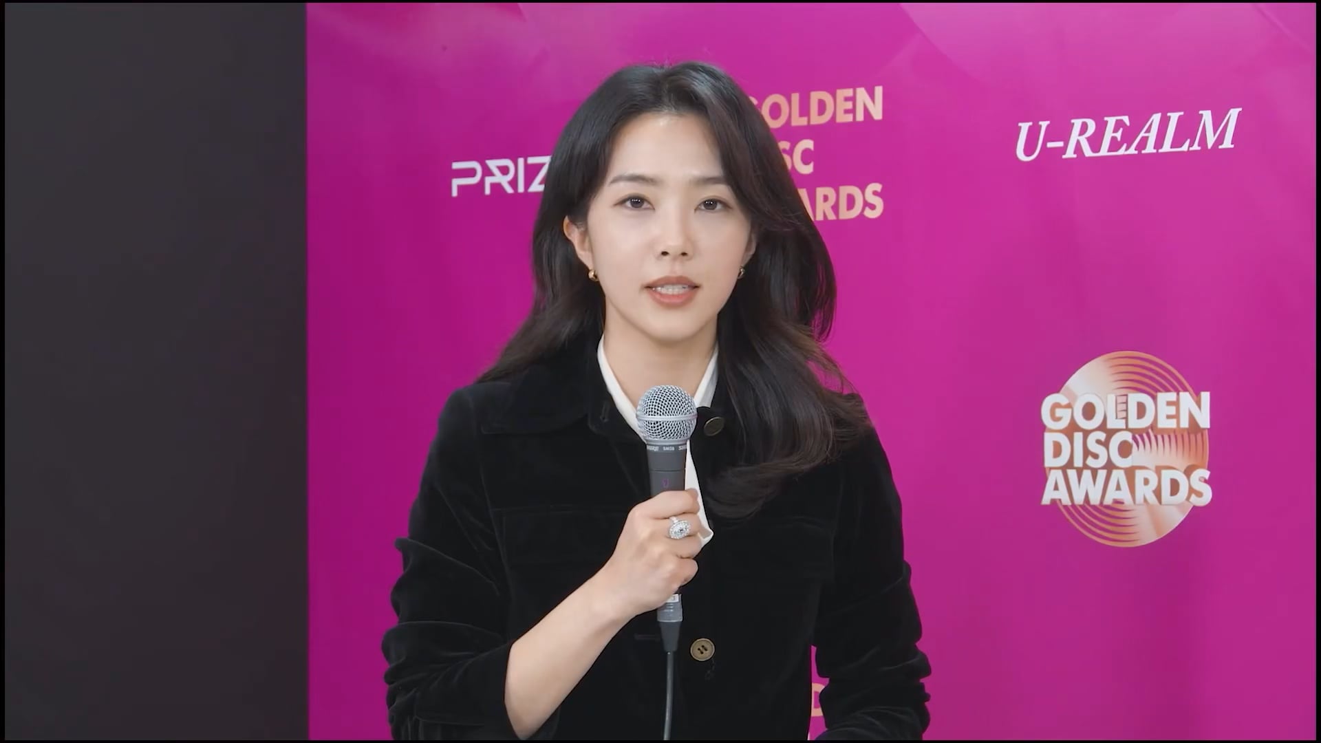 250106 GOLDEN DISC AWARDS 2025 NewJeans Backstage