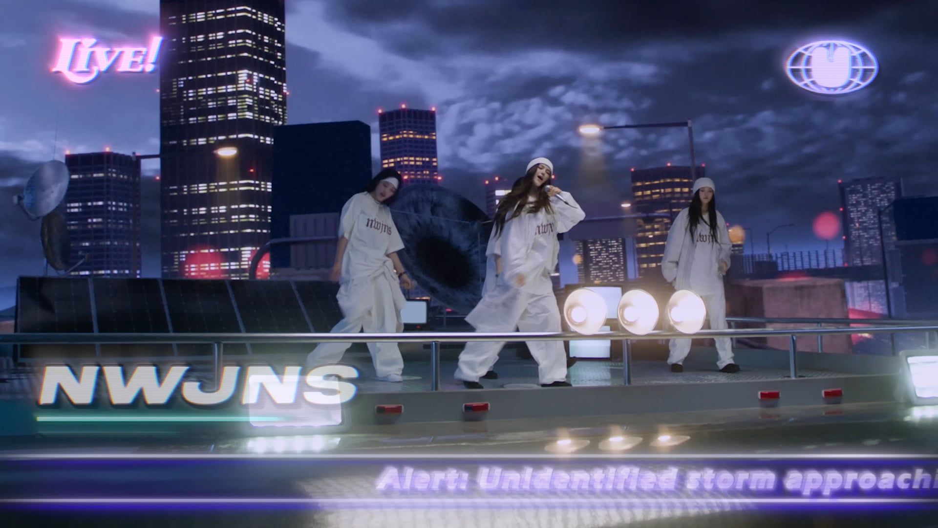 038 - NewJeans (뉴진스) ‘Supernatural’ Official MV (Part.)