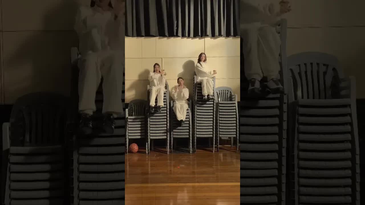 058 - pov： our best friend recorded this 📹🌪#NewJeans #뉴진스#NewJeans OMG#NewJeans Ditto#Year of NewJeans