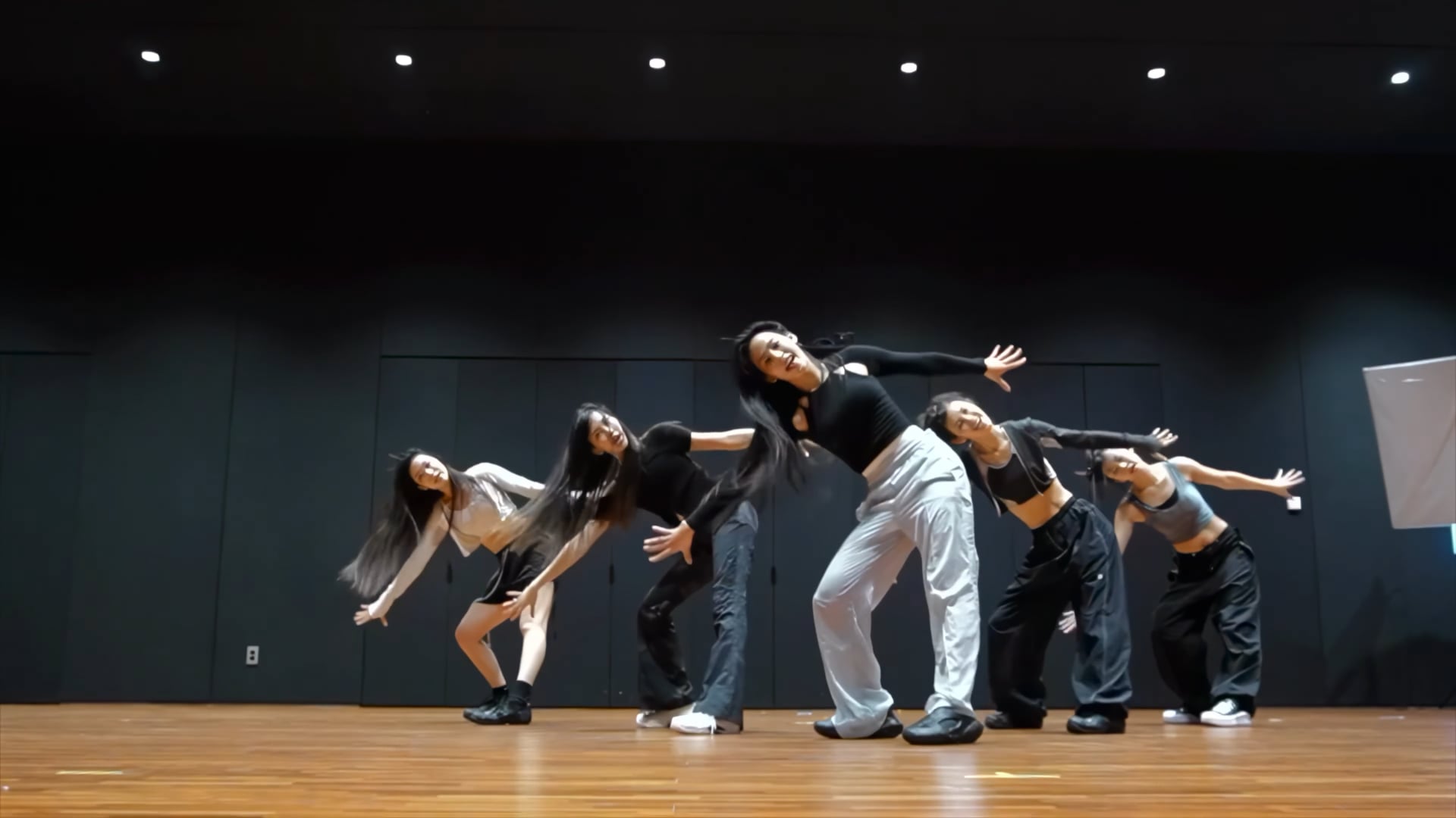 240722 뉴진스 인스타그램 NewJeans Day | 2 years of NewJeans