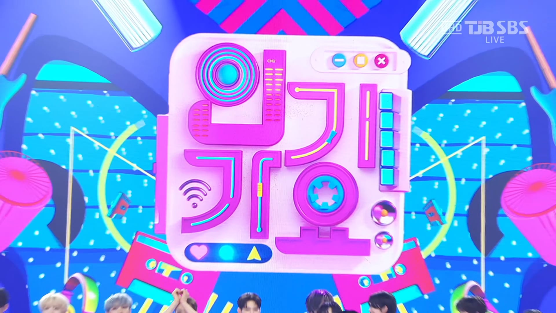 240714 UHD SBS 인기가요 NewJeans 엔딩 2160p