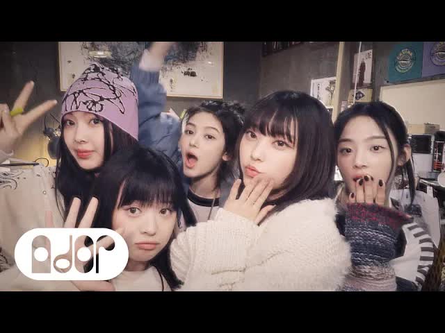 000 - Do Everything You Want at Bunnies Club! ｜ NewJeans